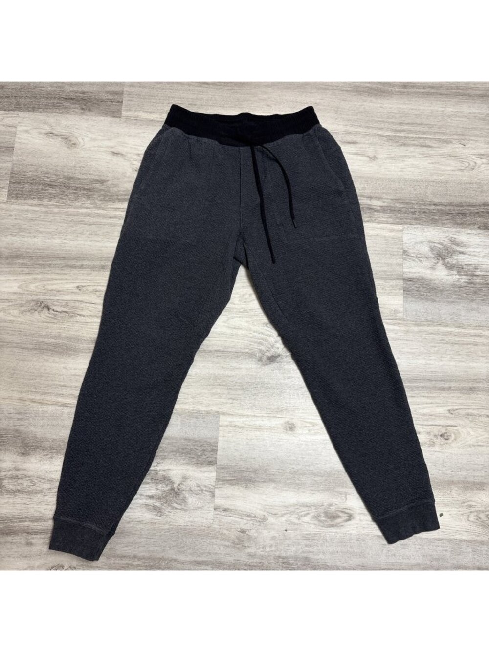 Lululemon At Ease Jogger Mens M Heathered Gray Black Textured Waffle Knit Pants